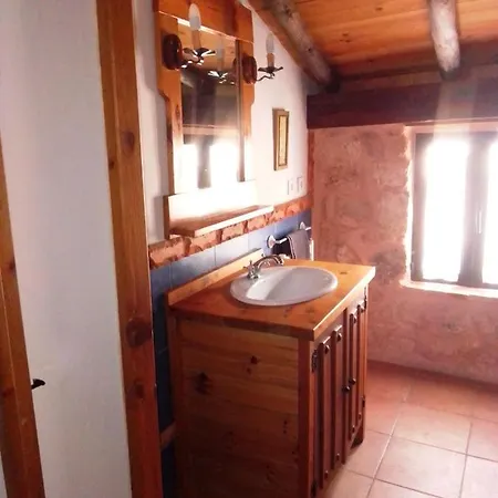 Holiday home Old Dance House Castro de Fuentiduena
