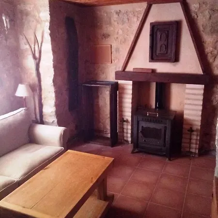 Holiday home Old Dance House Castro de Fuentiduena
